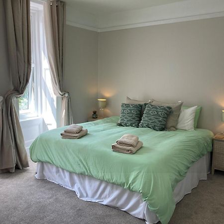 Serenity House Wales 兰加马赫韦尔斯 外观 照片