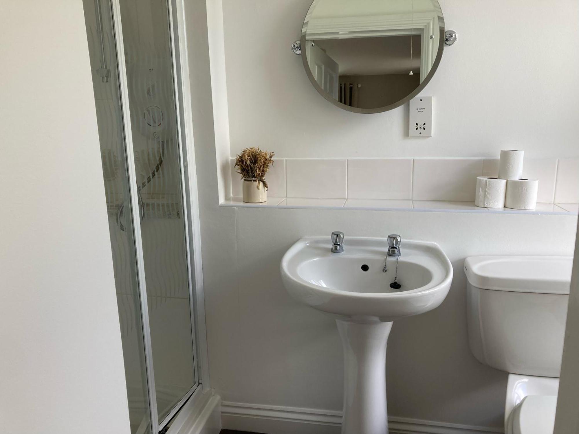 Serenity House Wales 兰加马赫韦尔斯 外观 照片