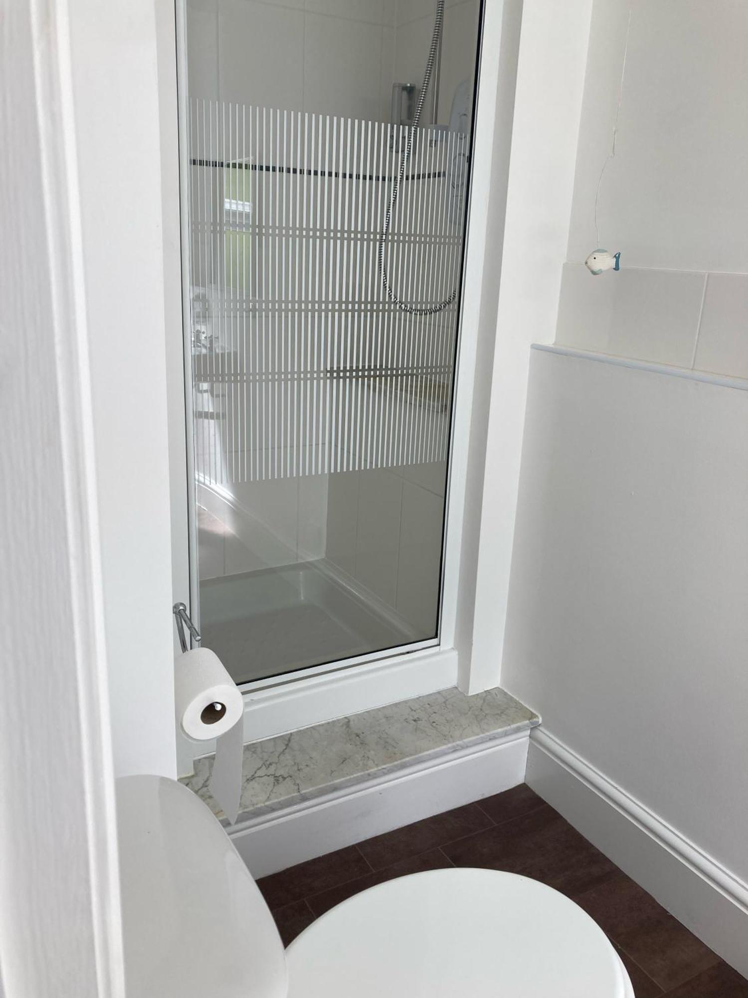 Serenity House Wales 兰加马赫韦尔斯 外观 照片