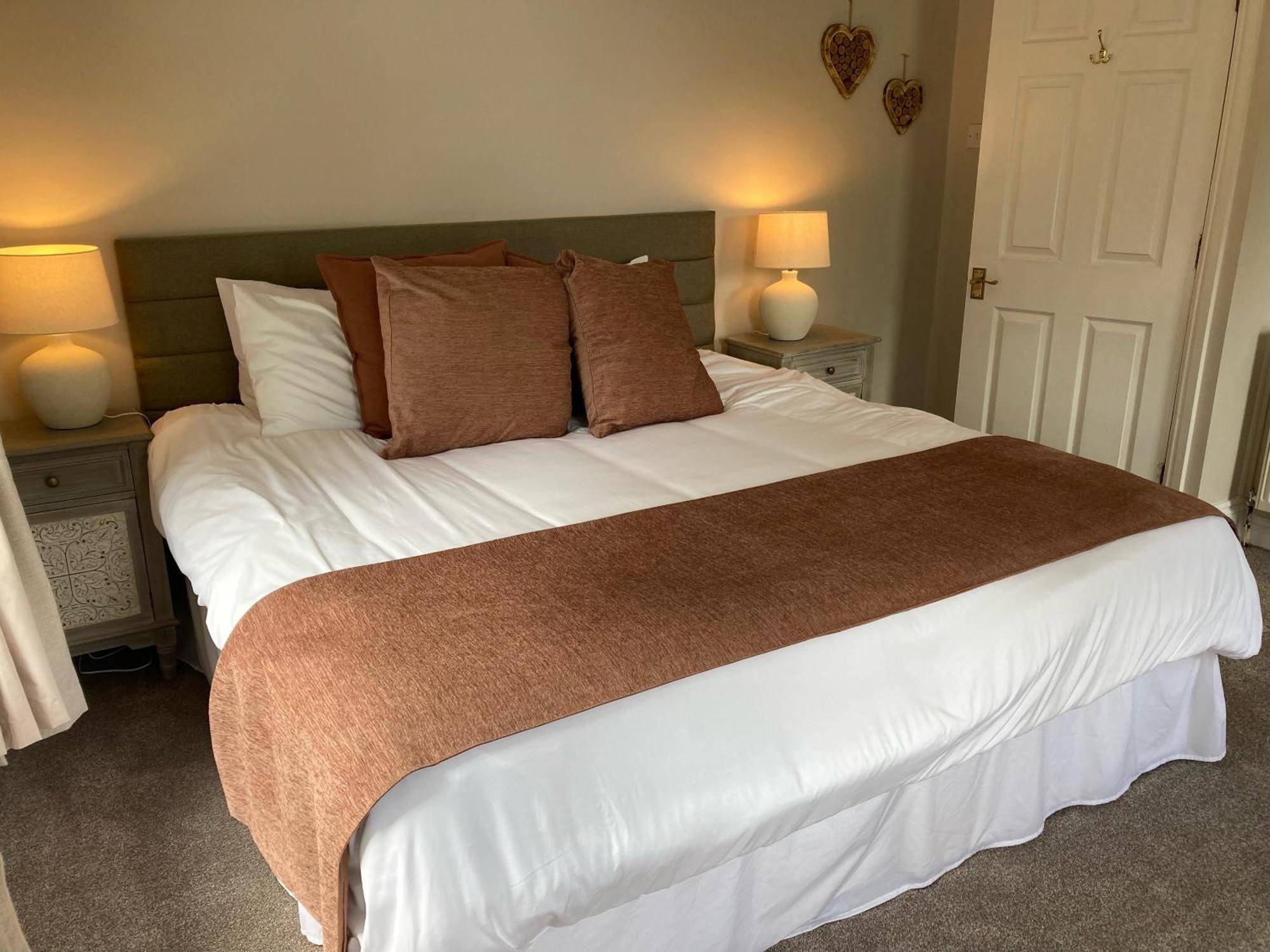 Serenity House Wales 兰加马赫韦尔斯 外观 照片